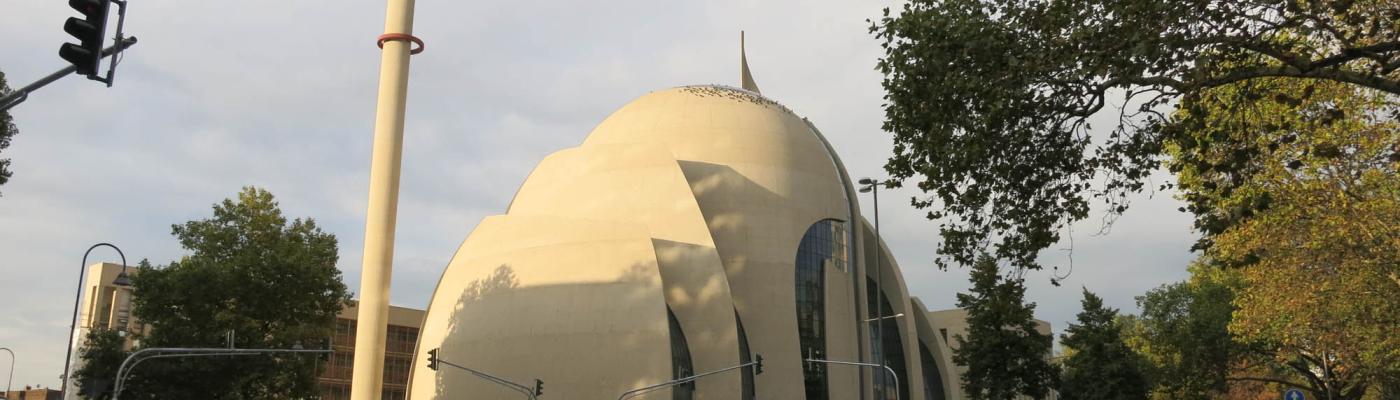 Kuppel der neuen Ditib-Moschee in Köln